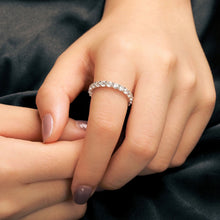 Cargar imagen en el visor de la galería, Anillo Tennis Moissanitas-Plata Ley 925