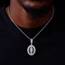 Cargar imagen en el visor de la galería, Dije Medalla San Judas Tadeo Plata Ley 925-Moissanitas