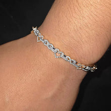 Cargar imagen en el visor de la galería, Pulsera Corazón-Infinito Plata Ley 925-Moissanitas