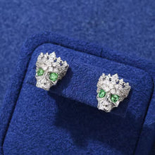 Cargar imagen en el visor de la galería, Aretes Calavera Plata ley 925-Moissanitas
