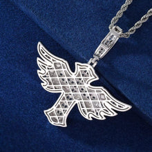 Cargar imagen en el visor de la galería, Dije Cruz Alas Moissanitas-Plata Ley 925
