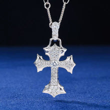 Cargar imagen en el visor de la galería, Dije Cruz Moissanitas-Plata Ley 925
