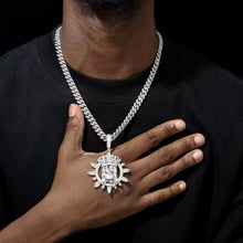 Cargar imagen en el visor de la galería, Dije Rostro Cristo Plata Ley 925-Moissanitas
