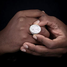 Cargar imagen en el visor de la galería, Anillo Cruz Plata Ley 925-Moissanitas

