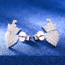 Cargar imagen en el visor de la galería, Aretes Corona Corazón Plata Ley 925-Moissanitas
