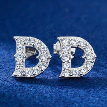 Cargar imagen en el visor de la galería, Aretes Letra D Plata Ley 925-Moissanitas
