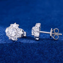 Cargar imagen en el visor de la galería, Aretes Cruz Plata Ley 925-Moissanitas
